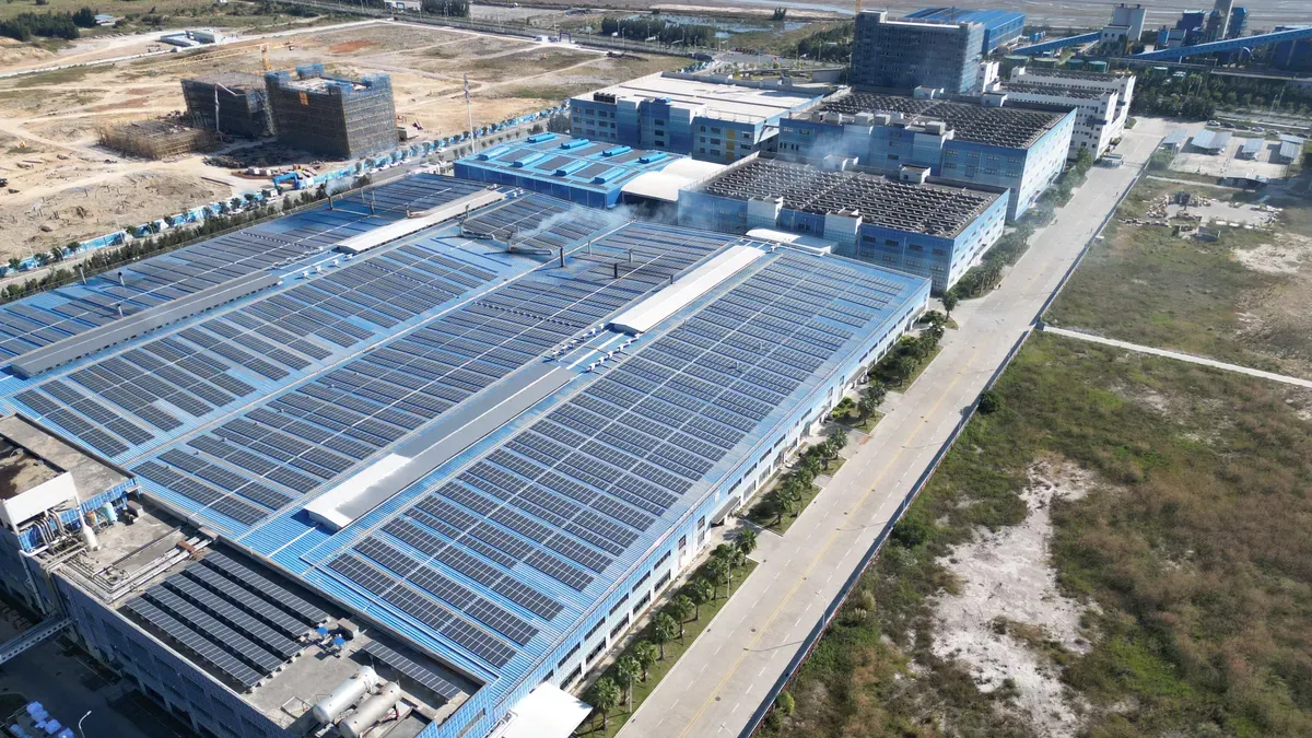 How Can Your Business Maximize ROI with Commercial Solar Power Systems in 2026