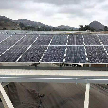 Sistema de energia solar fora da rede de 180KW em Cuzco