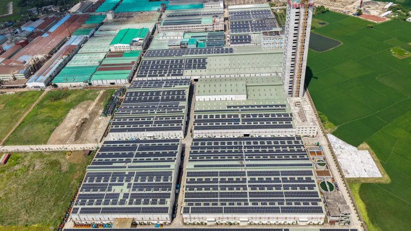 Solar Inverter with Battery Storage Solar Inverter with Battery Storage